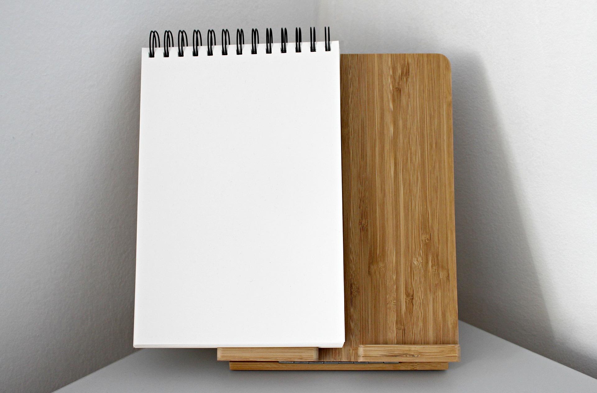 Design process for the messy in-between » cog & sprocket